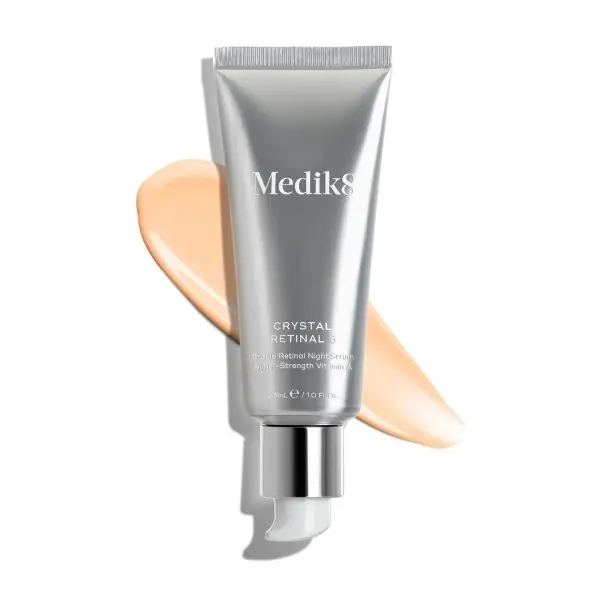 Pumpflasche Medik8 Crystal Retinal 6 als Produktabbildung